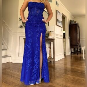Sherri Hill Strapless Prom Dress
